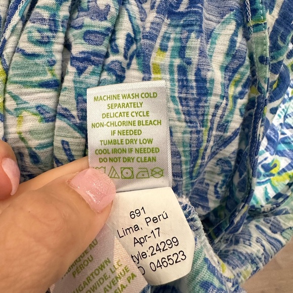 Lilly Pulitzer tank - Picture 7 of 7